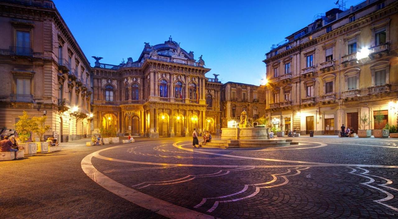 Central Station House Cettina Катания Екстериор снимка