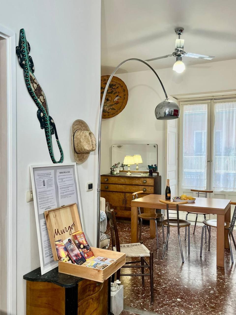 Central Station House Cettina Катания Екстериор снимка